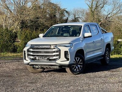 White Used 2023 Maxus e-T90 Pickup | £17,399