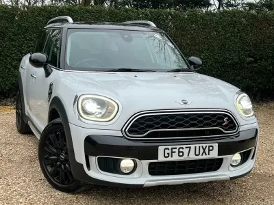 Begagnad Mini Cooper S 192 HK (141 kW) 2017 Vit Halvkombi