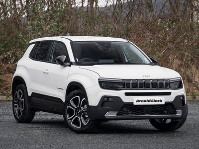 Special solid snow white New 2025 Jeep Avenger Summit SUV | £23,998 (Fair price)