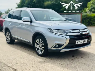 Used Mitsubishi Outlander 147 HP (108 kW) 2017 Silver SUV