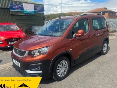 Used Peugeot Rifter Active 99 HP (72 kW) 2019 Bronze MPV