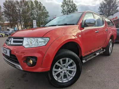 Second-hand Mitsubishi L200 175 CP (128 kW) 2015 Roșu Pickup