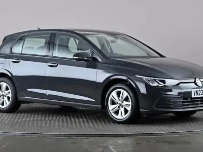 Used VW Golf VIII Life 131 HP (96 kW) 2023 Grey Hatchback