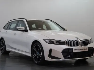 Used BMW 330e M Sport 288 HP (211 kW) 2024 White Estate