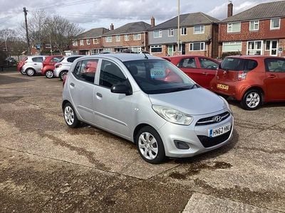Used Hyundai i10 Classic 85 HP (62 kW) 2012 Silver Hatchback