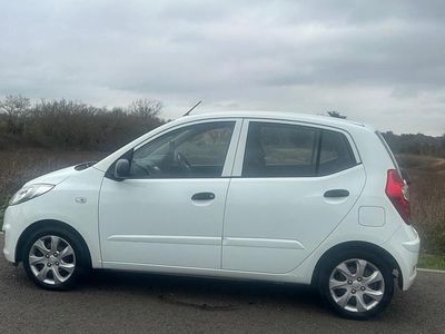 White Used 2012 Hyundai i10 Classic Hatchback | £2,995 (Fair price)