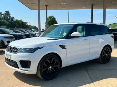 Used Land Rover Range Rover Sport HSE Dynamic 306 HP (225 kW) 2019 White SUV