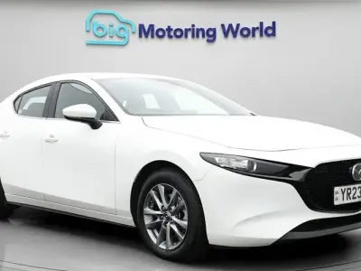 Used Mazda 3 Prime-Line 122 HP (89 kW) 2023 White Hatchback