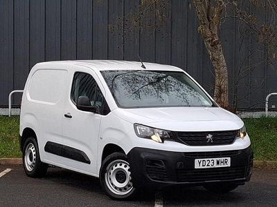 Used Peugeot Partner Premium 131 HP (96 kW) 2023 White MPV