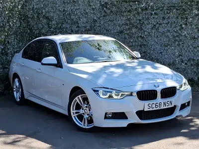 Begagnad BMW 320 M Sport 184 HK (135 kW) 2018 Vit Sedan