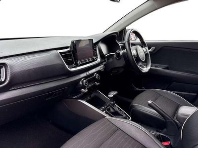 Used Kia Stonic GT-Line S 100 HP (73 kW) 2024 Blue SUV