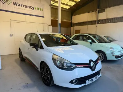 Używany Renault Clio IV Dynamique 90 KM (66 kW) 2014 Biały Hatchback
