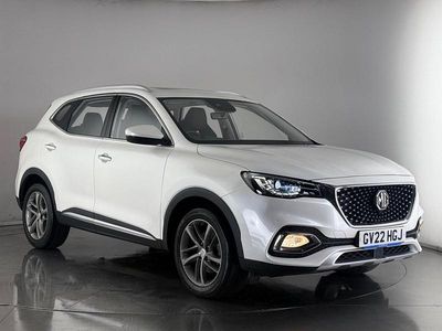 White Used 2022 MG HS Exclusive SUV | £16,000 (Fair price)