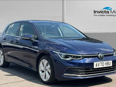 Used VW Golf VII Style 130 HP (95 kW) 2020 Blue Hatchback
