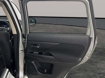 Mitsubishi Outlander P-HEV