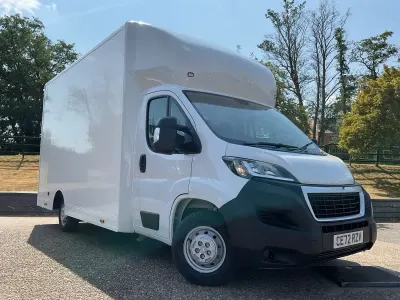 Used Peugeot Boxer 140 HP (102 kW) 2022 White Van