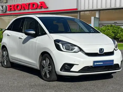 Second-hand Honda Jazz EX 2023 Alb Hatchback