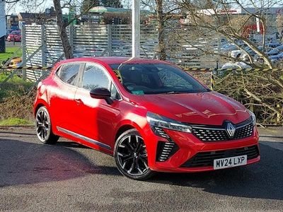 Used Renault Clio V Techno 143 HP (105 kW) 2024 Red Hatchback