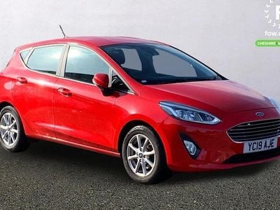 Used Ford Fiesta Zetec 86 HP (63 kW) 2019 Red Hatchback