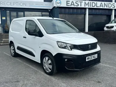Used Peugeot Partner 131 HP (96 kW) 2020 White MPV