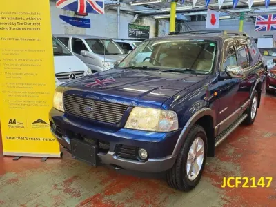 Begagnad Ford Explorer XLT 2005 Blå SUV