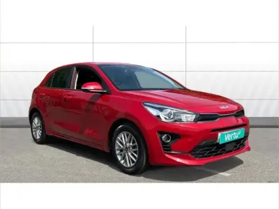 Used Kia Rio 83 HP (61 kW) 2023 Red Hatchback