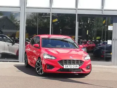 Used Ford Focus ST-Line X 125 HP (91 kW) 2020 Red Hatchback
