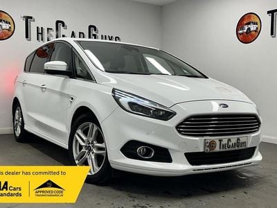 Used Ford S-MAX Titanium 180 HP (132 kW) 2017 White MPV