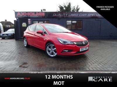Red Used 2017 Vauxhall Astra SRi Hatchback | £5,495 (Good price)