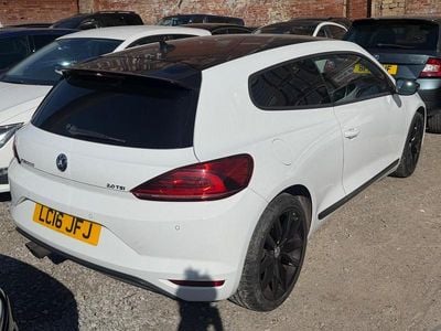 Used VW Scirocco Black Edition 180 HP (132 kW) 2016 White Coupe