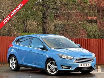 Begagnad Ford Focus Titanium 125 HK (91 kW) 2016 Blå Halvkombi