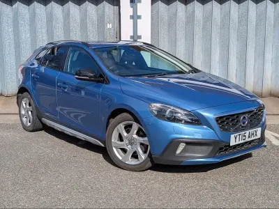 Used Volvo V40 R-Design 2015 Blue Hatchback