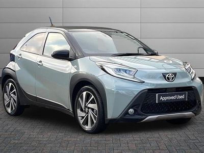 Tarragon with black Used 2025 Toyota Aygo X SUV | £15,450 (Fair price)