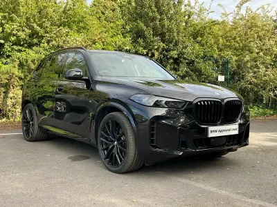 Käytetty BMW X5 M Sport 490 HP (360 kW) 2026 Musta Katumaasturi