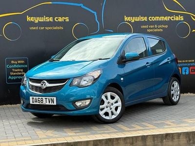 Używany Vauxhall Viva 75 KM (55 kW) 2018 Niebieski Hatchback