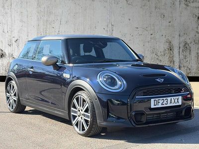 Used Mini Cooper S Exclusive 176 HP (129 kW) 2023 Black Hatchback