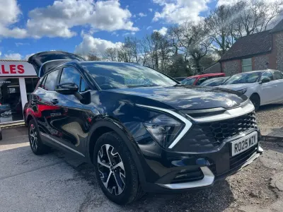 Używany Kia Sportage 207 KM (152 kW) 2025 Czarny SUV