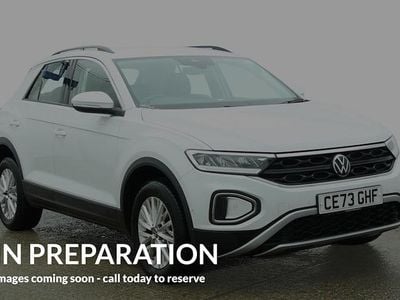 Used VW T-Roc Life 150 HP (110 kW) 2025 SUV