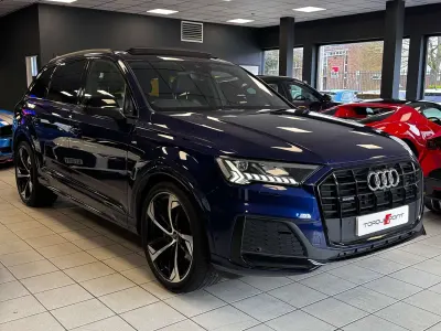Used Audi Q7 Black Edition 286 HP (210 kW) 2021 Blue SUV