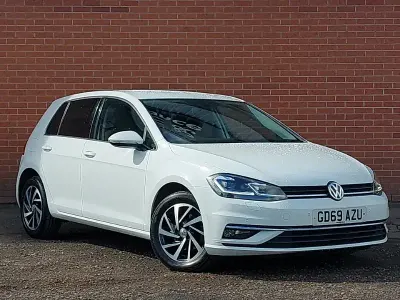 Used VW Golf VII Edition 115 HP (84 kW) 2019 White Hatchback
