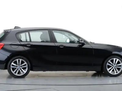 Used BMW 118 Sport Line 2018 Black Hatchback
