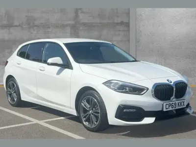 Used BMW 118 Sport Line 138 HP (101 kW) 2020 White Hatchback