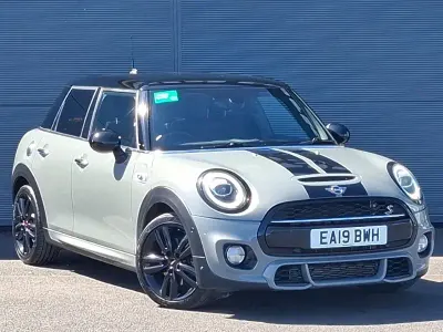 Used Mini Cooper S Sport 192 HP (141 kW) 2019 Grey Hatchback
