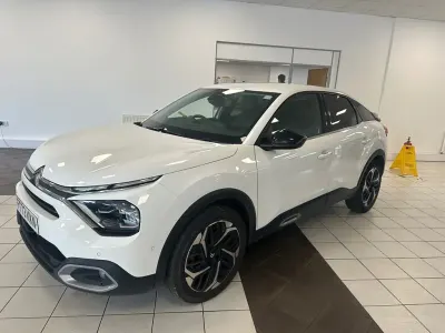 Used Citroën C4 PureTech 2023 White SUV
