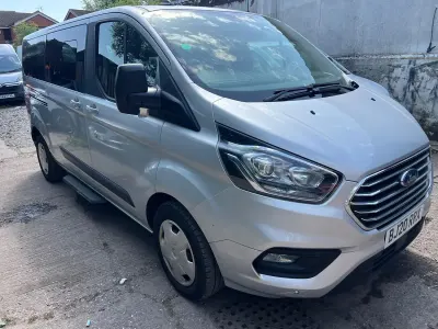 Used Ford Tourneo 105 HP (77 kW) 2020 Silver MPV