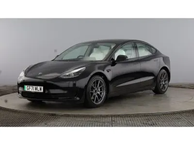 Używany Tesla Model 3 Standard Range 52 kW (72 KM) 2021 Czarny Sedan/Limuzyna