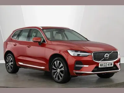 Used Volvo XC60 Inscription 247 HP (181 kW) 2022 Red SUV