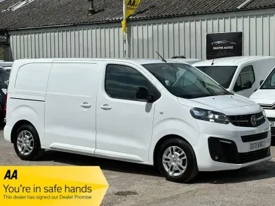 Used Vauxhall Vivaro Sportive 100 HP (73 kW) 2021 White MPV