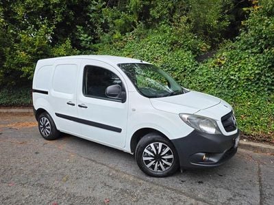 Mercedes Citan 109