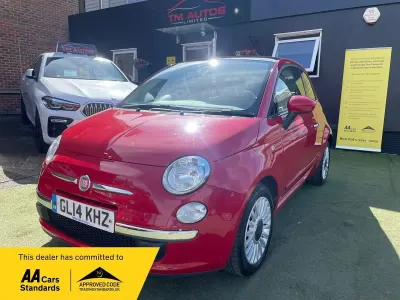 Usado Fiat 500 Lounge 69 CV (50 kW) 2014 Rojo Utilitario
